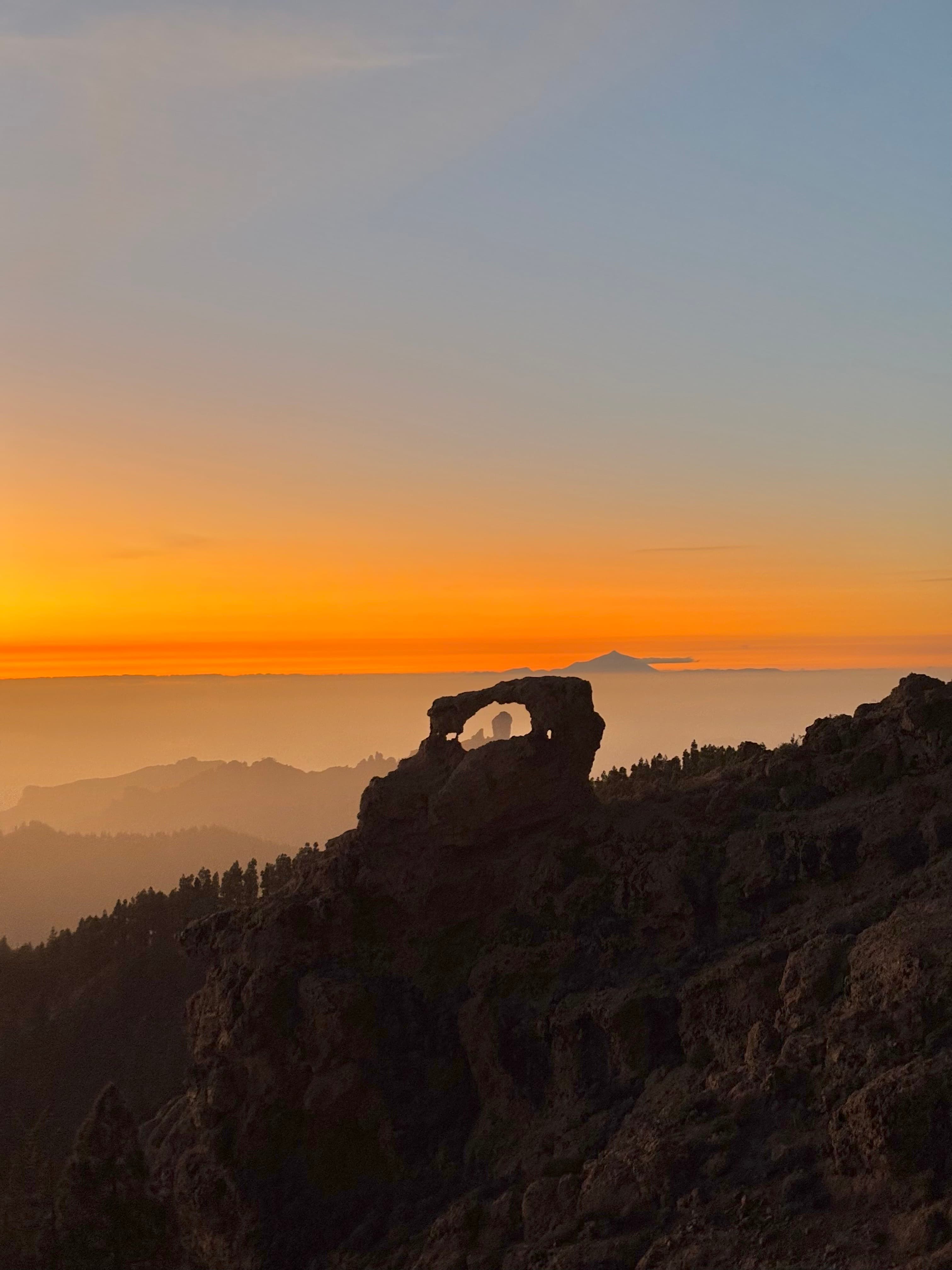 Scenic view of the rock formation Ventana del Nublo in Gran Canaria.